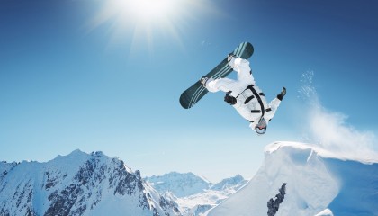 kaiyun app download-湖人队老板公开表态，队伍目标总冠军，湖人队老大